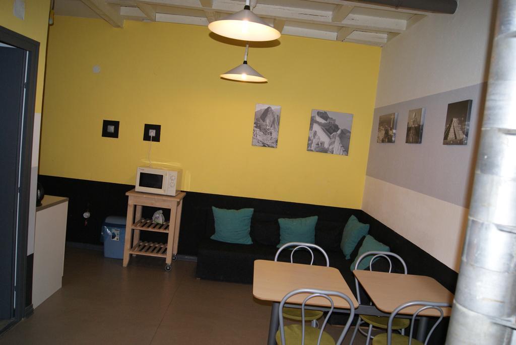 Happy Hostel Budapest Bilik gambar