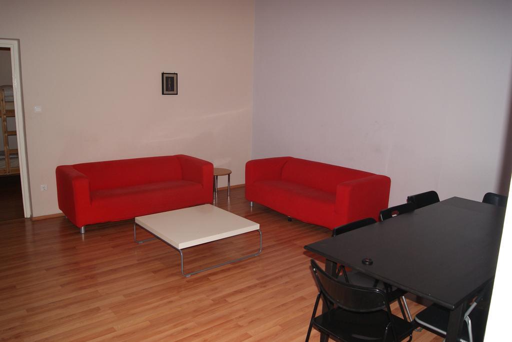 Happy Hostel Budapest Bilik gambar