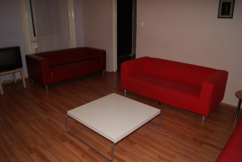 Happy Hostel Budapest Bilik gambar