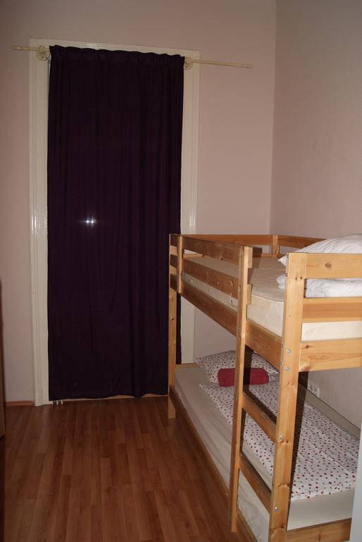 Happy Hostel Budapest Luaran gambar