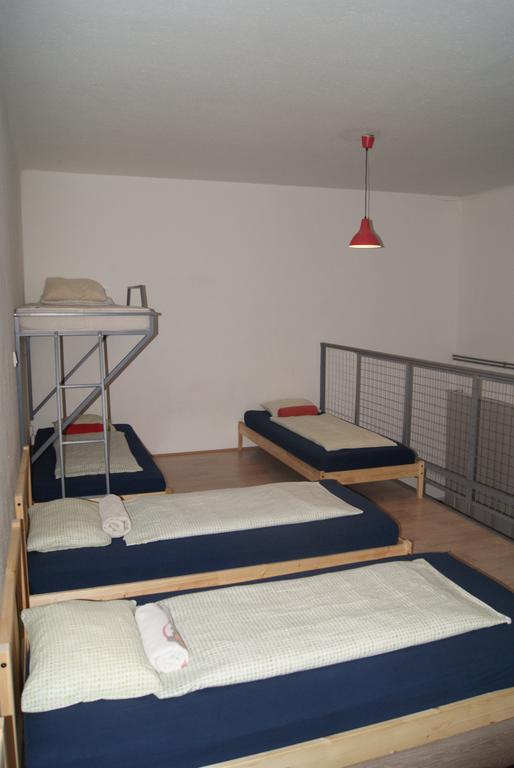 Happy Hostel Budapest Luaran gambar