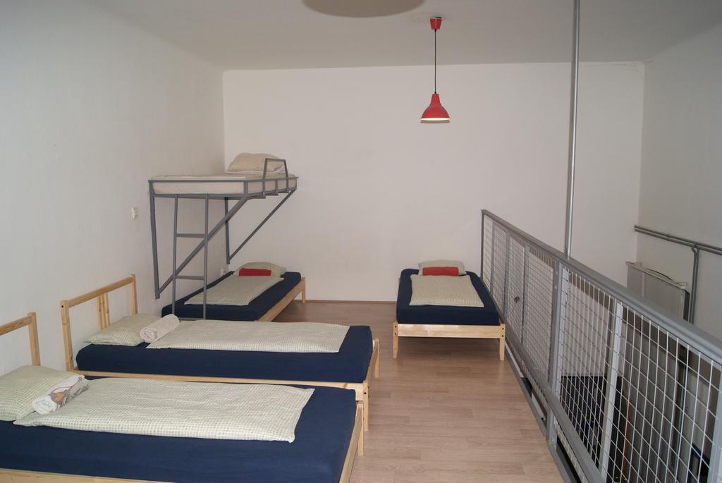 Happy Hostel Budapest Bilik gambar
