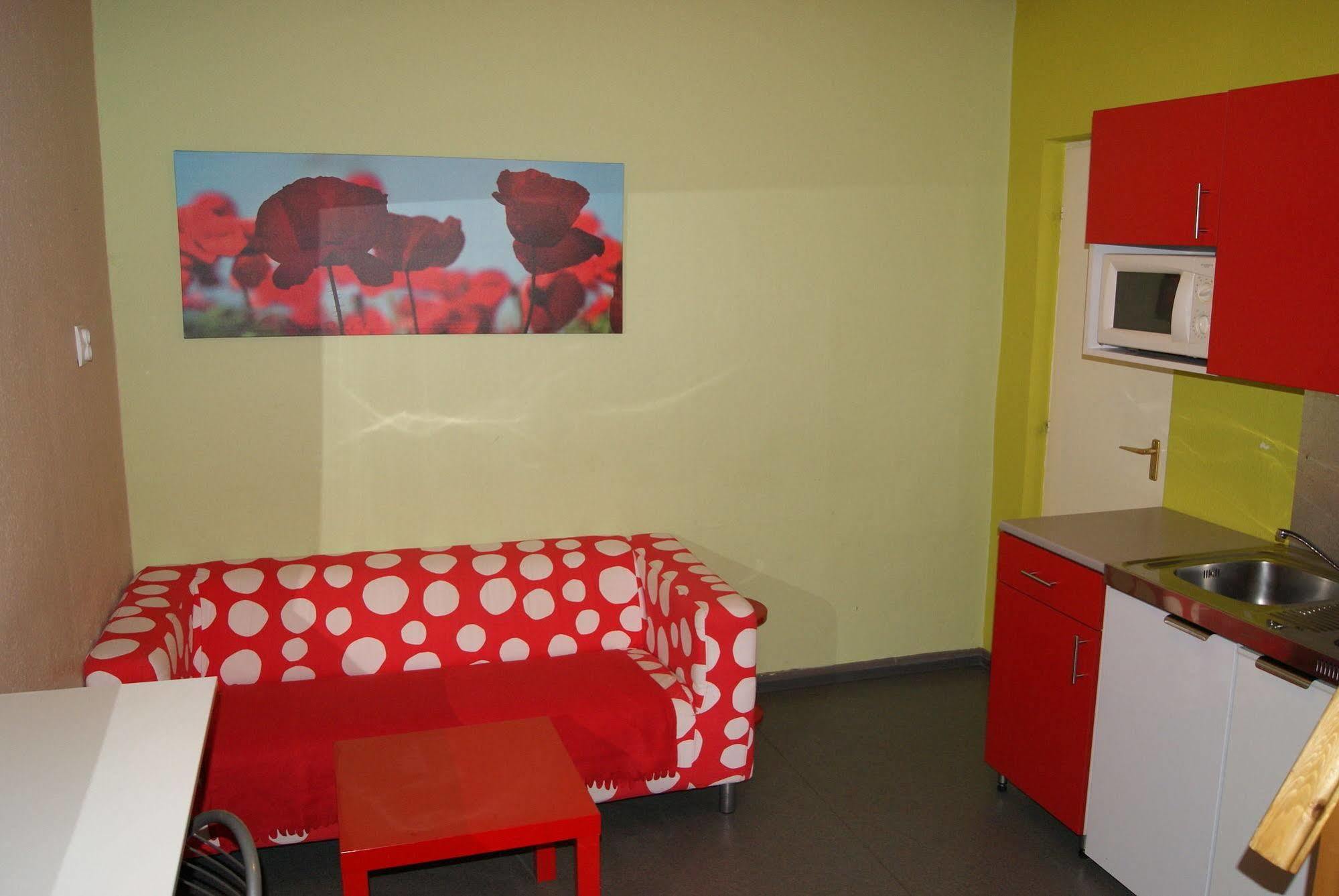 Happy Hostel Budapest Luaran gambar